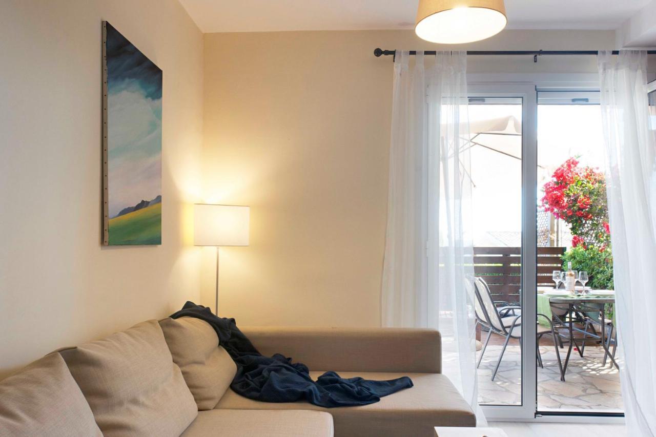 Ammos Beach House Glifáda Kültér fotó